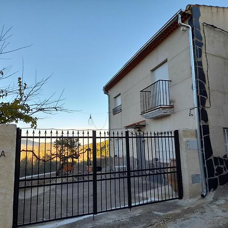Casa Rural Del Saz Yeste Exterior foto